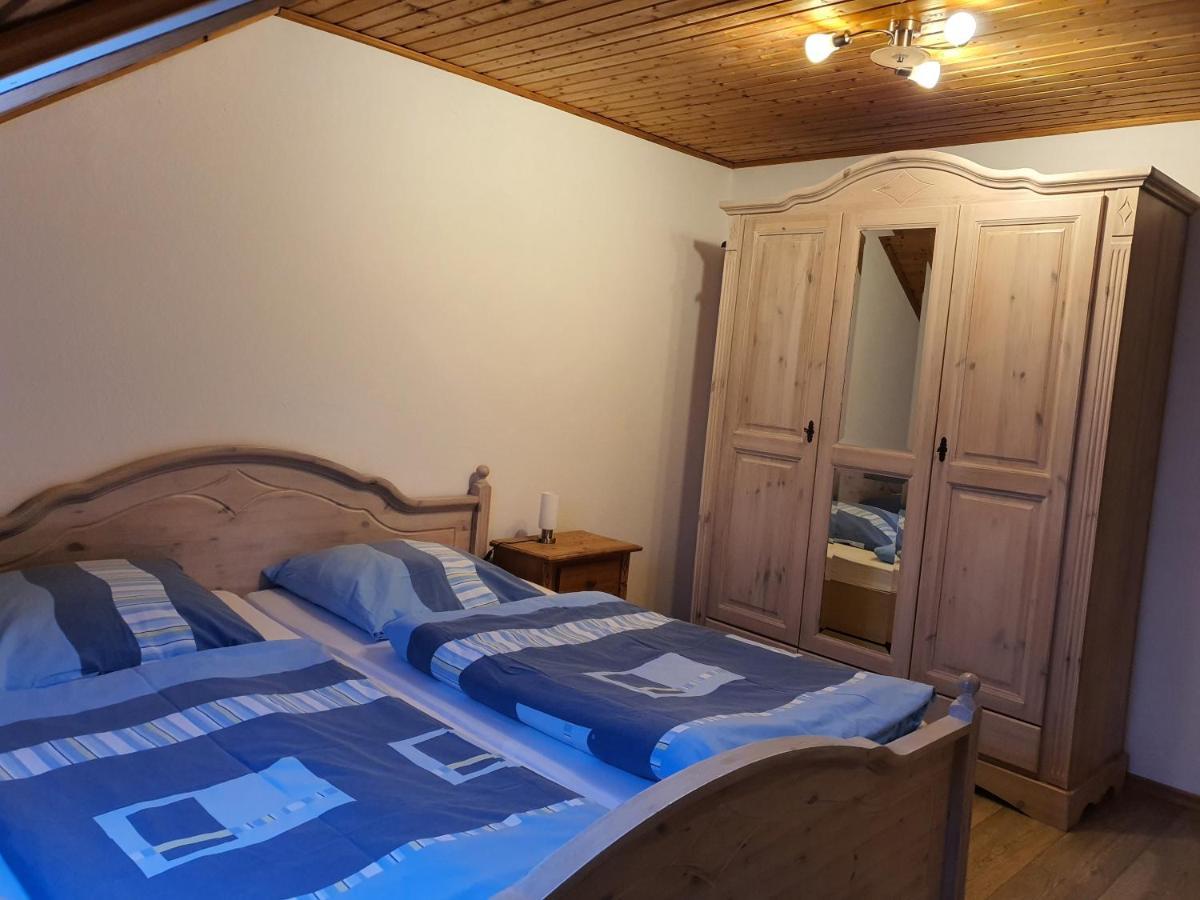 Appartement Kleberhof - Urlaub Auf Dem Bauernhof à Eslarn Extérieur photo